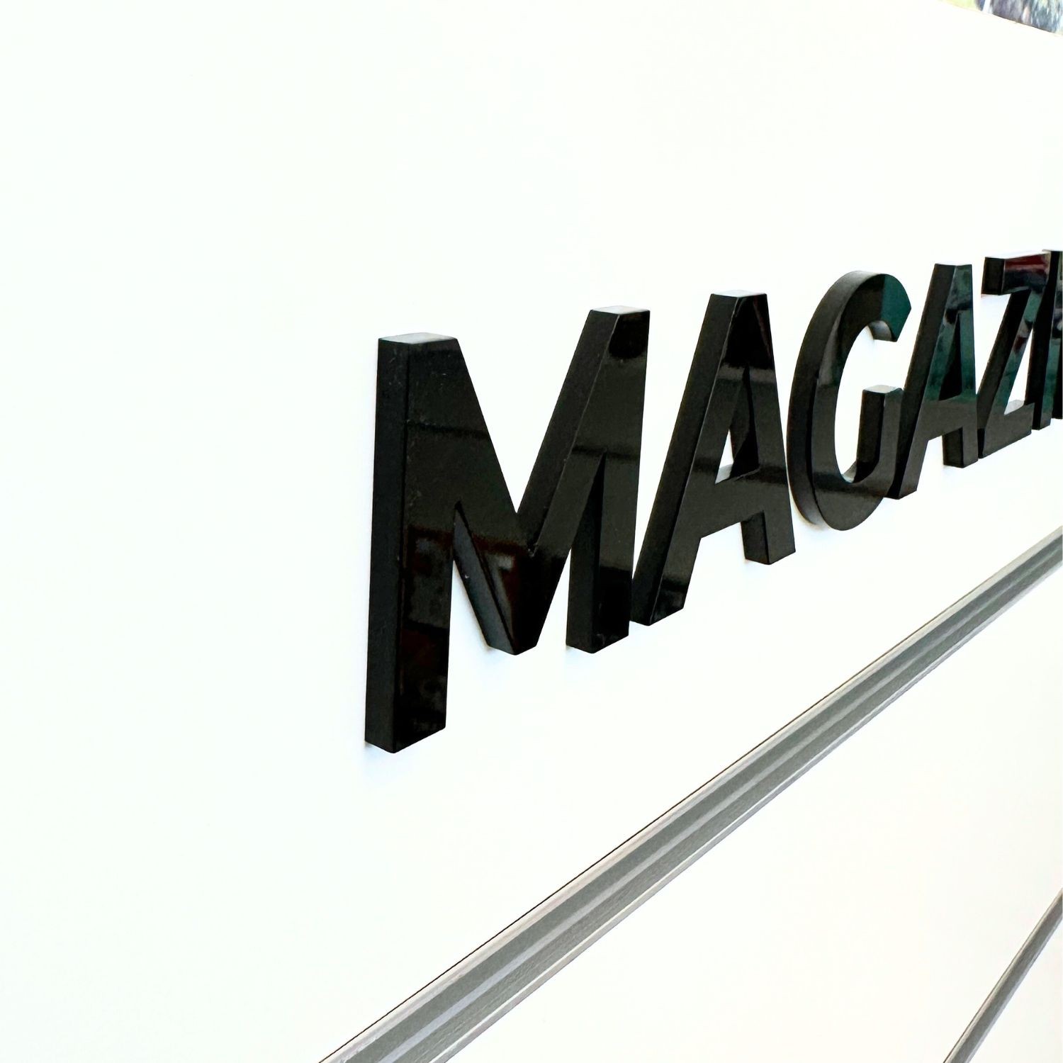 MAGAZINES Adhesive 3D Perspex Lettering