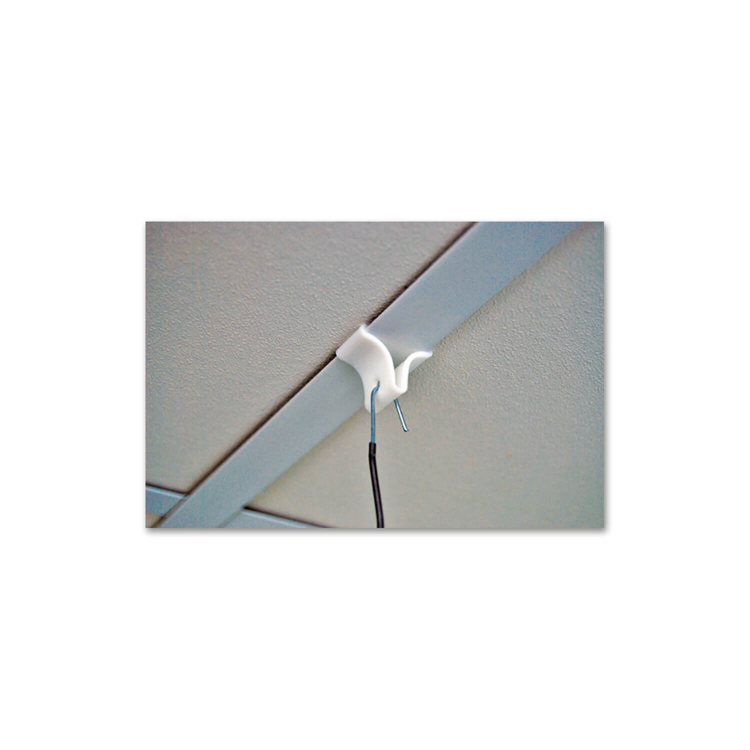 Plastic Grid Clip - White